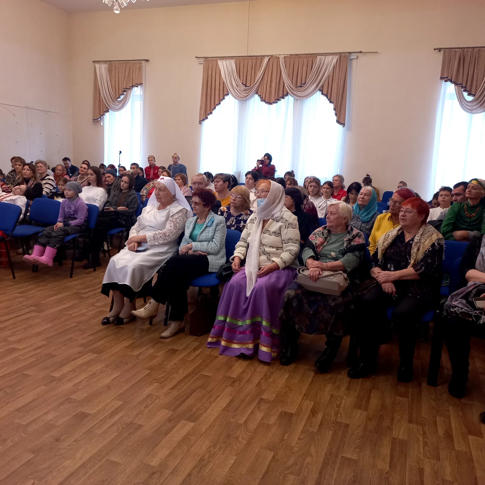 В Норильске состоялись мероприятия, посвященные празднику Покрова Пресвятой  Богородицы | 16.10.2023 | Норильск - БезФормата